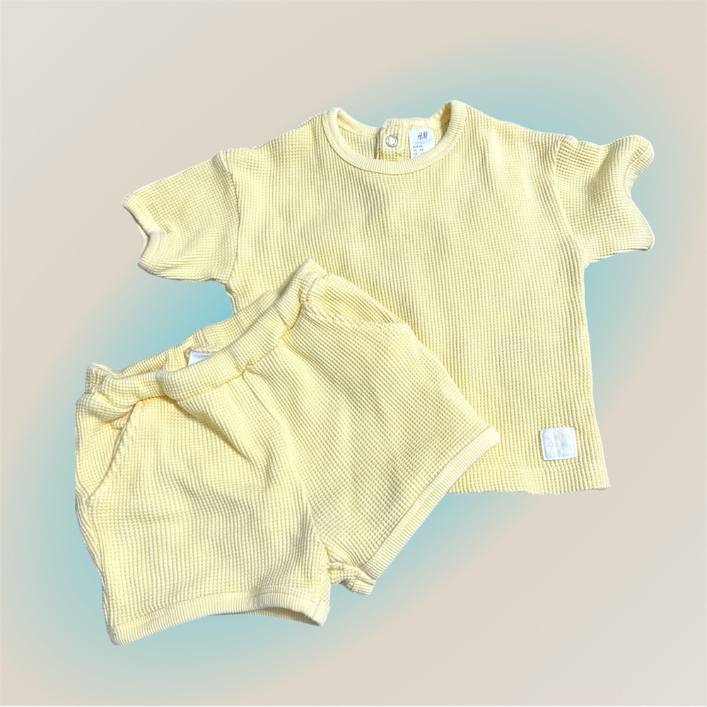 H&M set 6 months